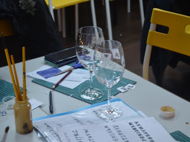 2015-12-30 Glass Etching cum Wine Tasting Workshop